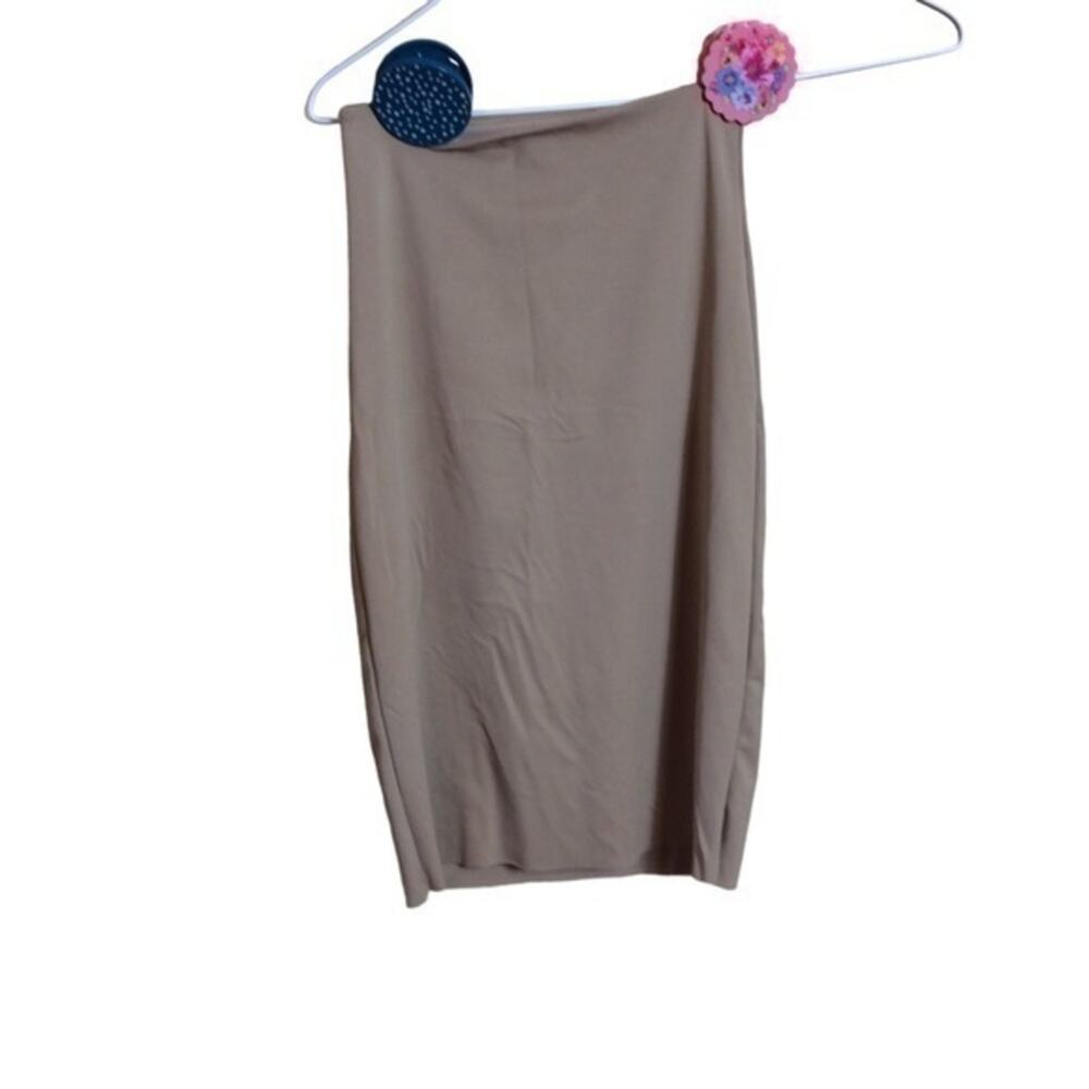 NWOT Love your Assets Sarah Blakey nude skirt shaper. Medium. Spanx